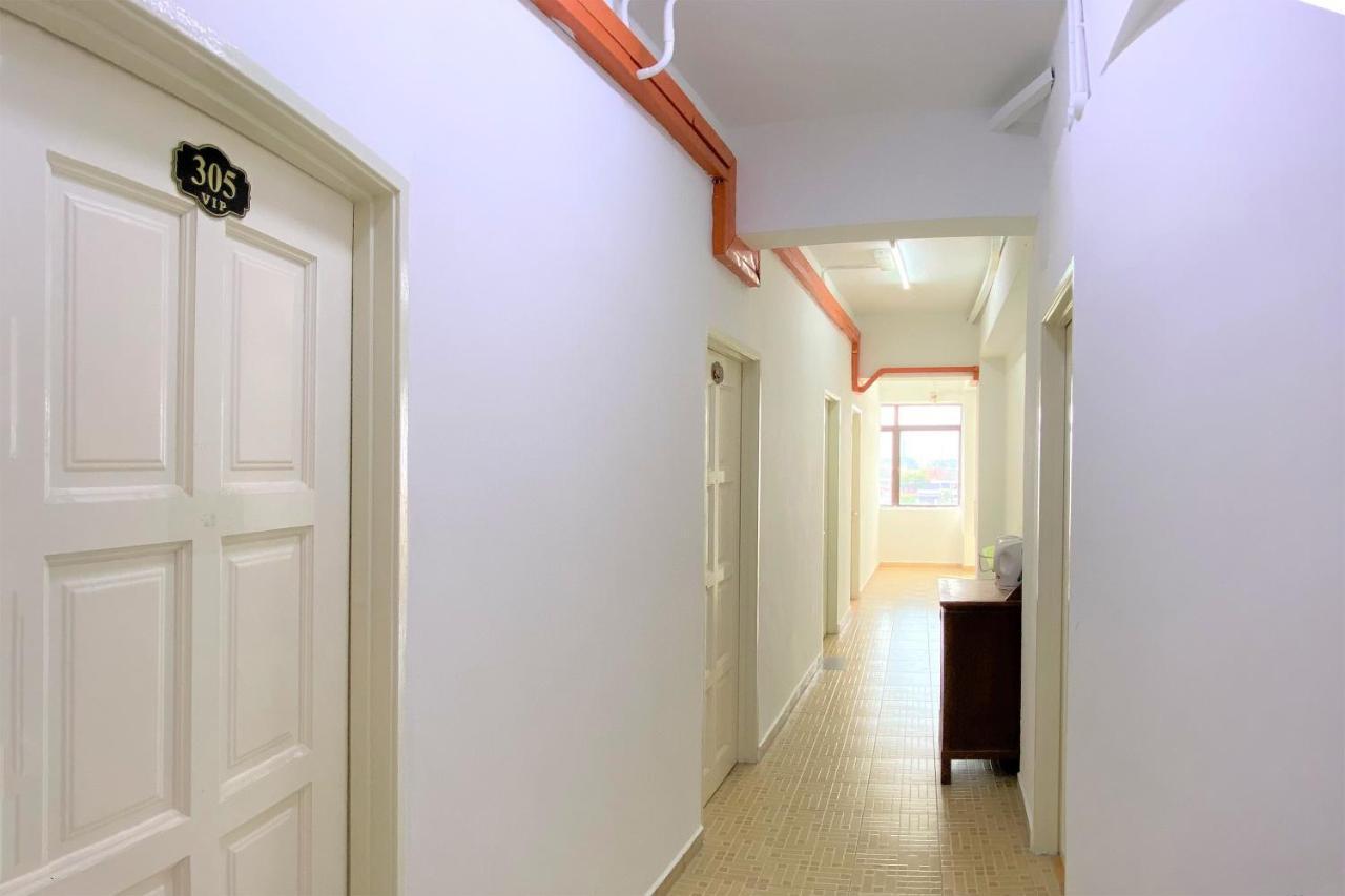 Oyo 89540 B Penang Hotel Bayan Lepas